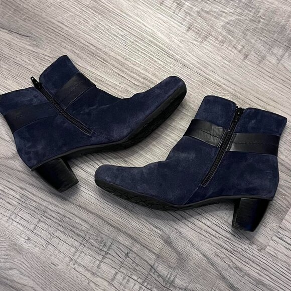 Hotter Comfort Concept Blue Suede Ankle Booties Size 8 - Picture 2 of 8